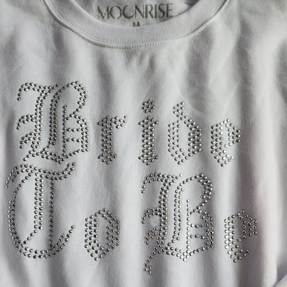 White Bride To Be Sweatshirt and Joggers Set Womens Size Medium - Picture 3 of 7